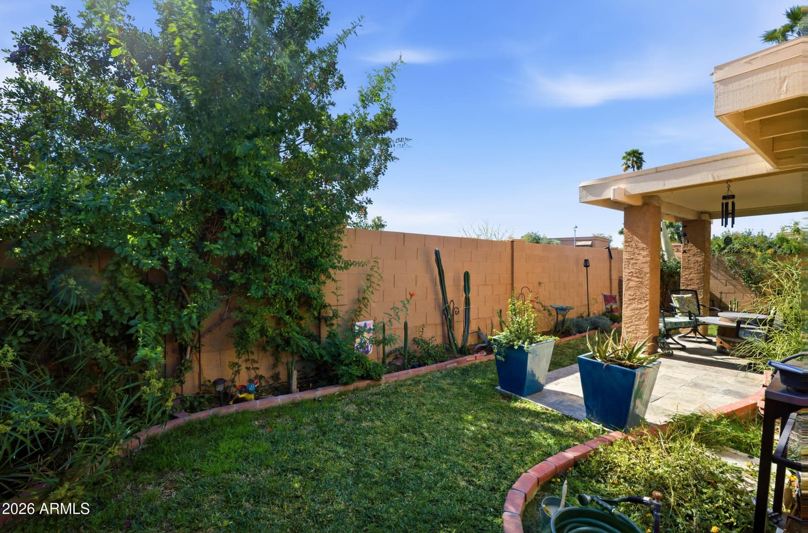 1015 E BECKER Lane, Phoenix, AZ 85020 — photo 2 of 32