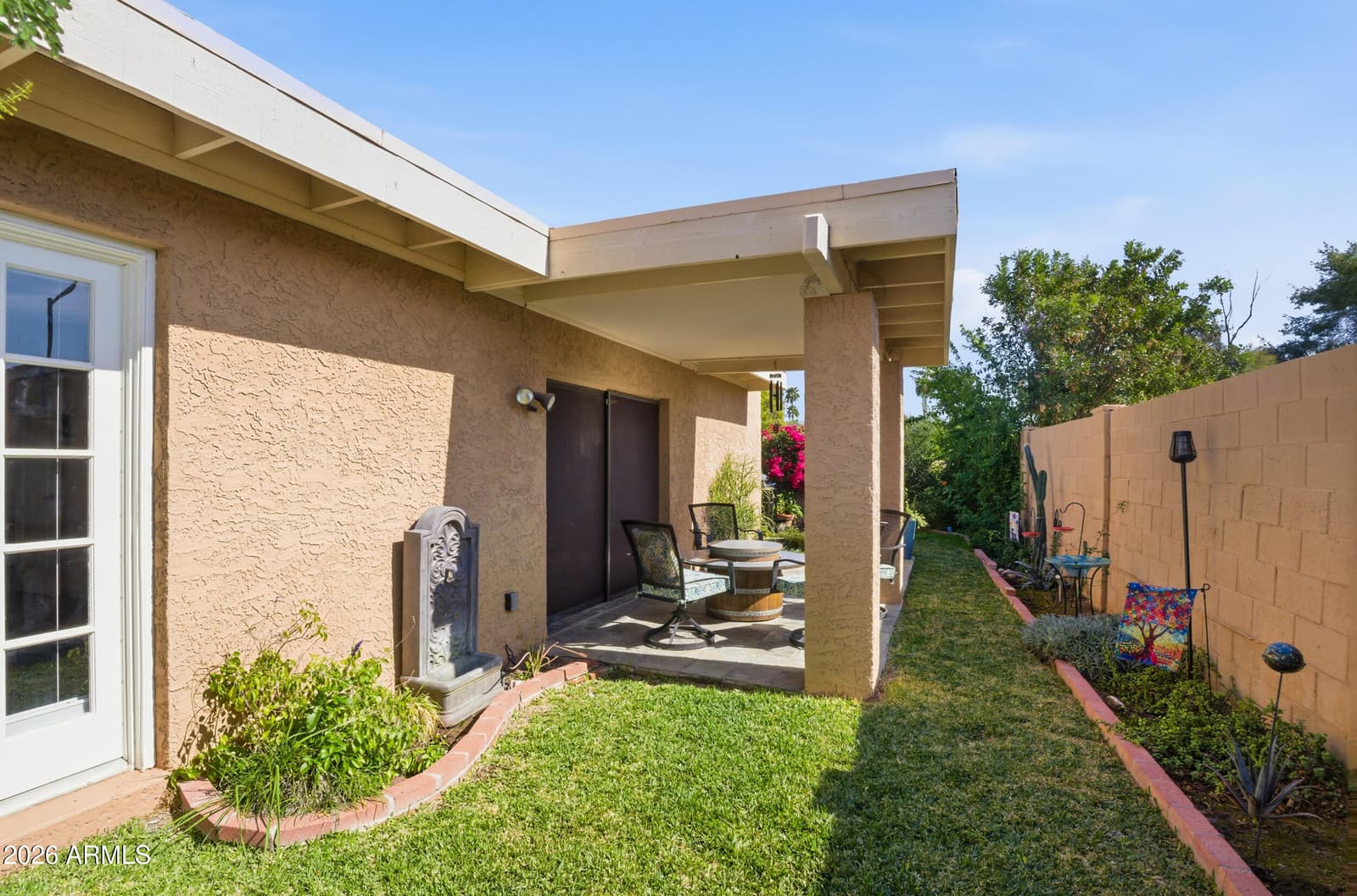 1015 E BECKER Lane, Phoenix, AZ 85020 — photo 28 of 32