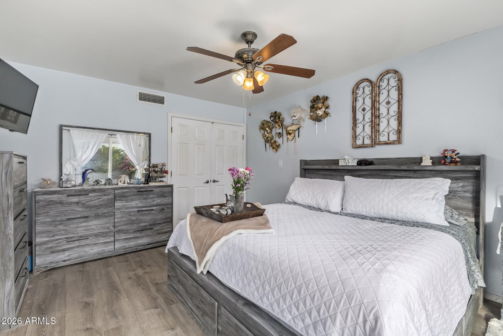 3201 W ACOMA Drive, Phoenix, AZ 85053 — photo 16 of 59