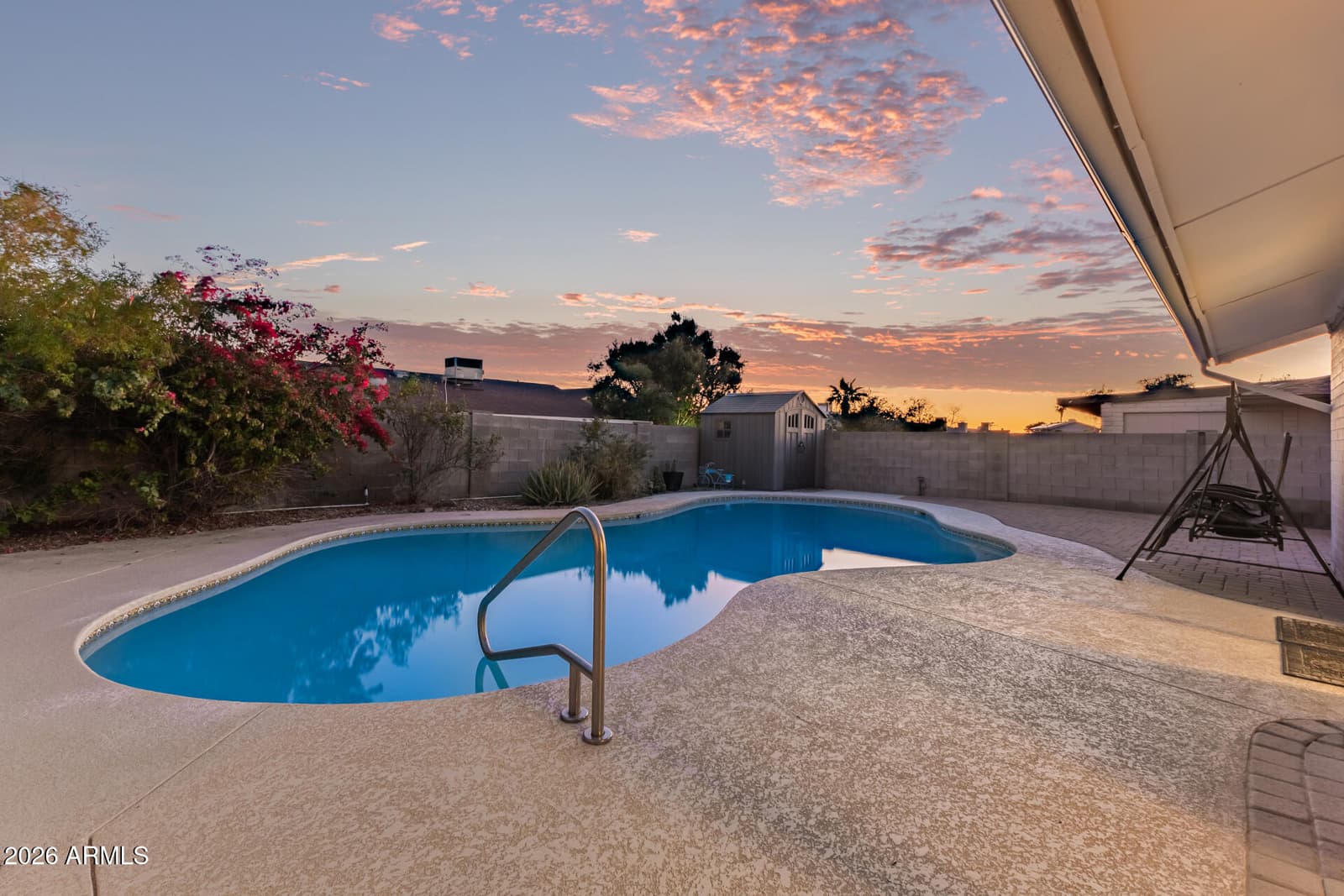 3201 W ACOMA Drive, Phoenix, AZ 85053 — photo 37 of 59