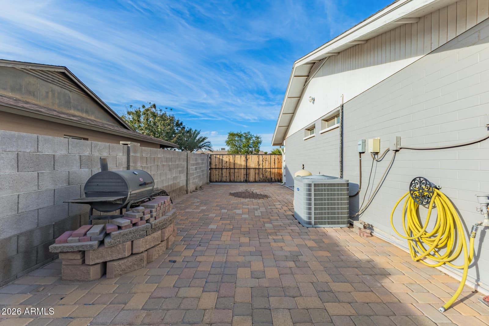 3201 W ACOMA Drive, Phoenix, AZ 85053 — photo 43 of 59