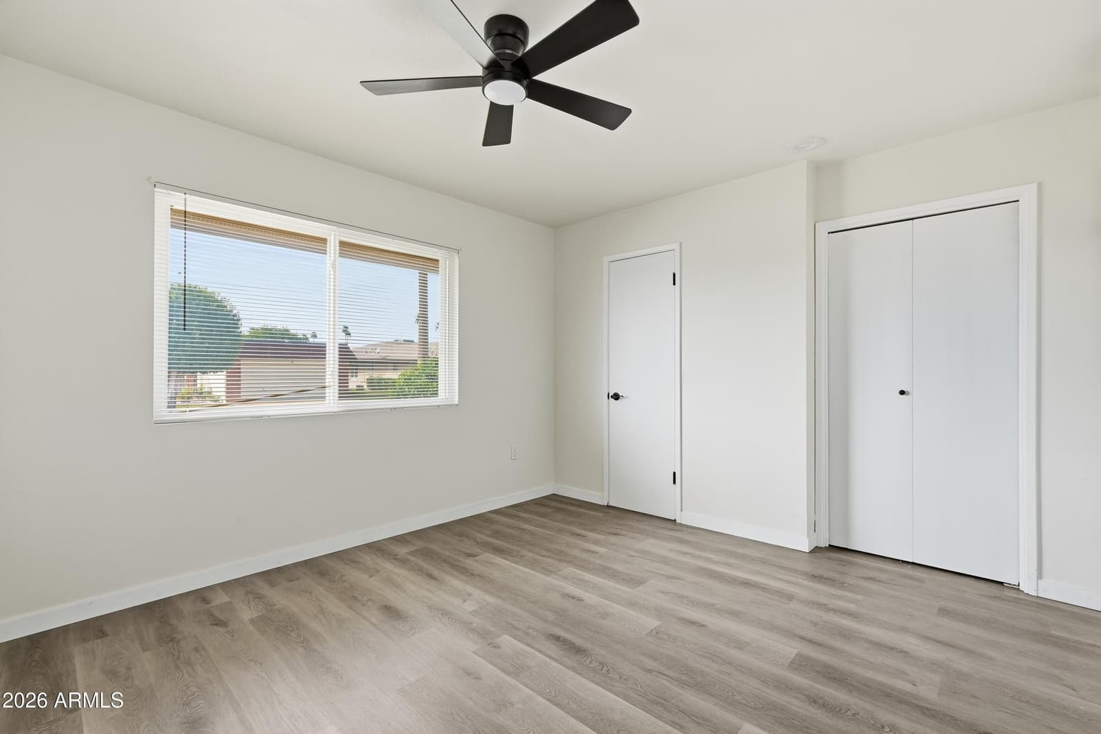 10528 W SARATOGA Circle, Sun City, AZ 85351 — photo 18 of 30