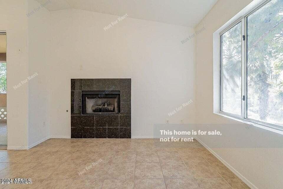 2929 W YORKSHIRE Drive 2026, Phoenix, AZ 85027 — photo 7 of 27