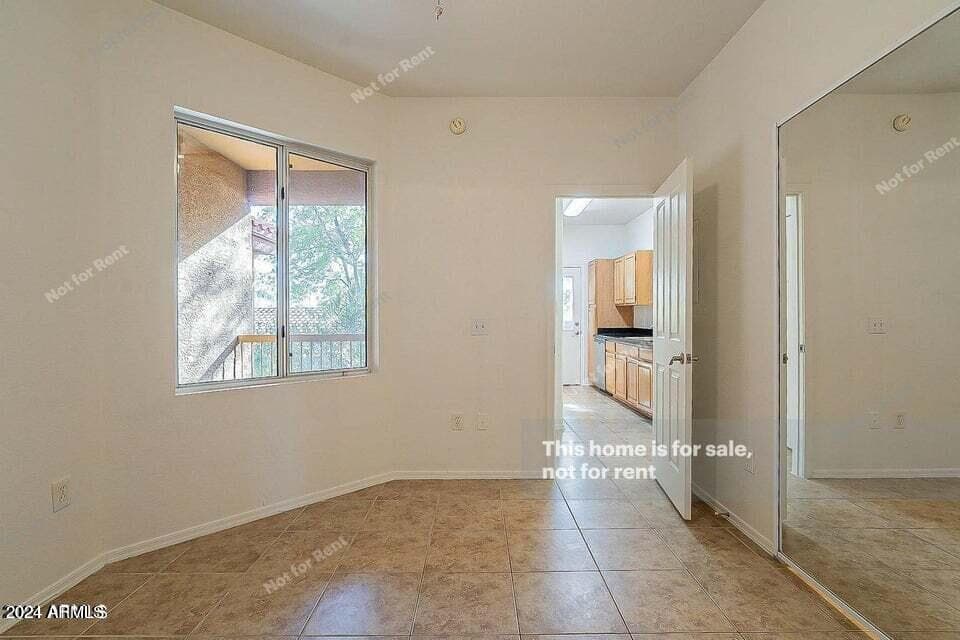 2929 W YORKSHIRE Drive 2026, Phoenix, AZ 85027 — photo 16 of 27