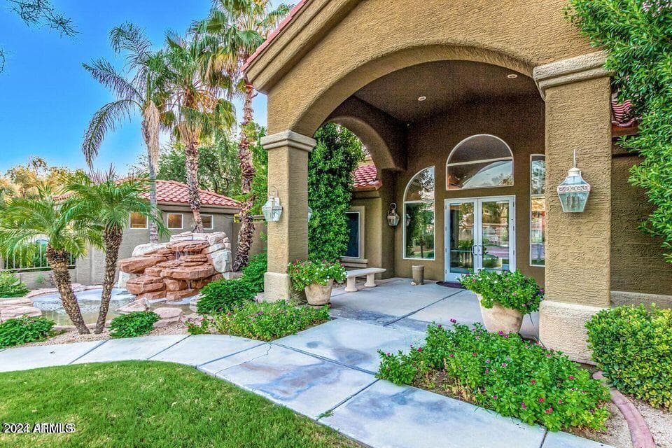 2929 W YORKSHIRE Drive 2026, Phoenix, AZ 85027 — photo 25 of 27