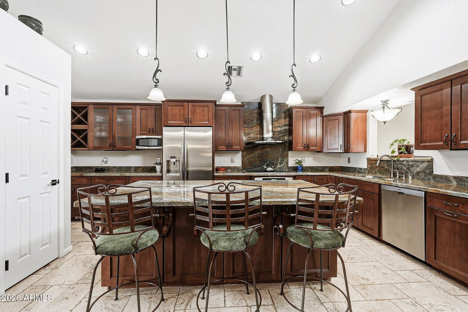 694 E WASHINGTON Avenue, Gilbert, AZ 85234 — photo 12 of 39