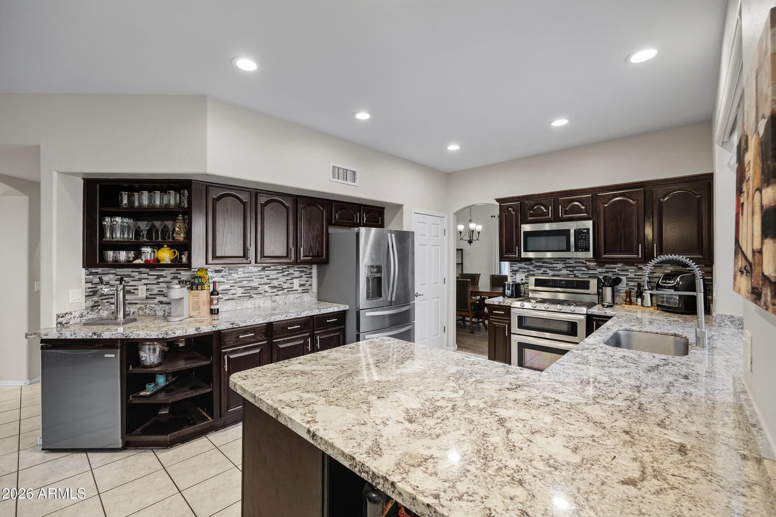 16815 S 1ST Avenue, Phoenix, AZ 85045 — photo 13 of 42