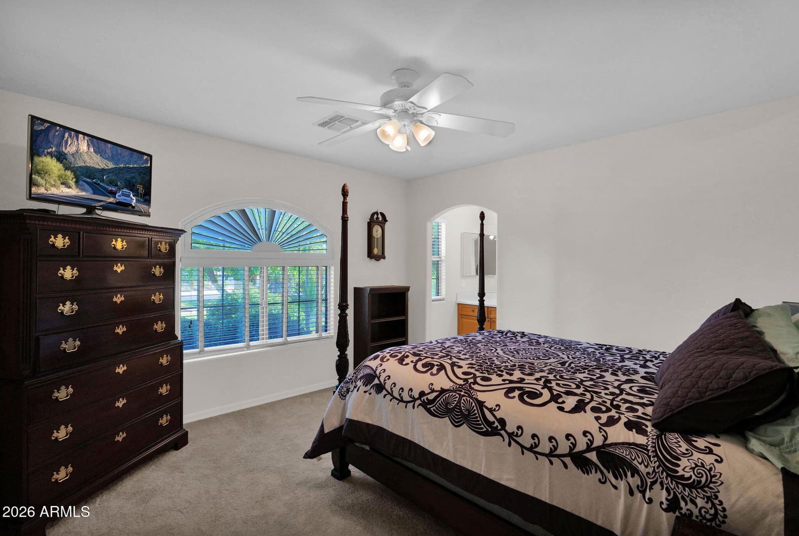 1126 N NASSAU Street, Mesa, AZ 85205 — photo 8 of 50