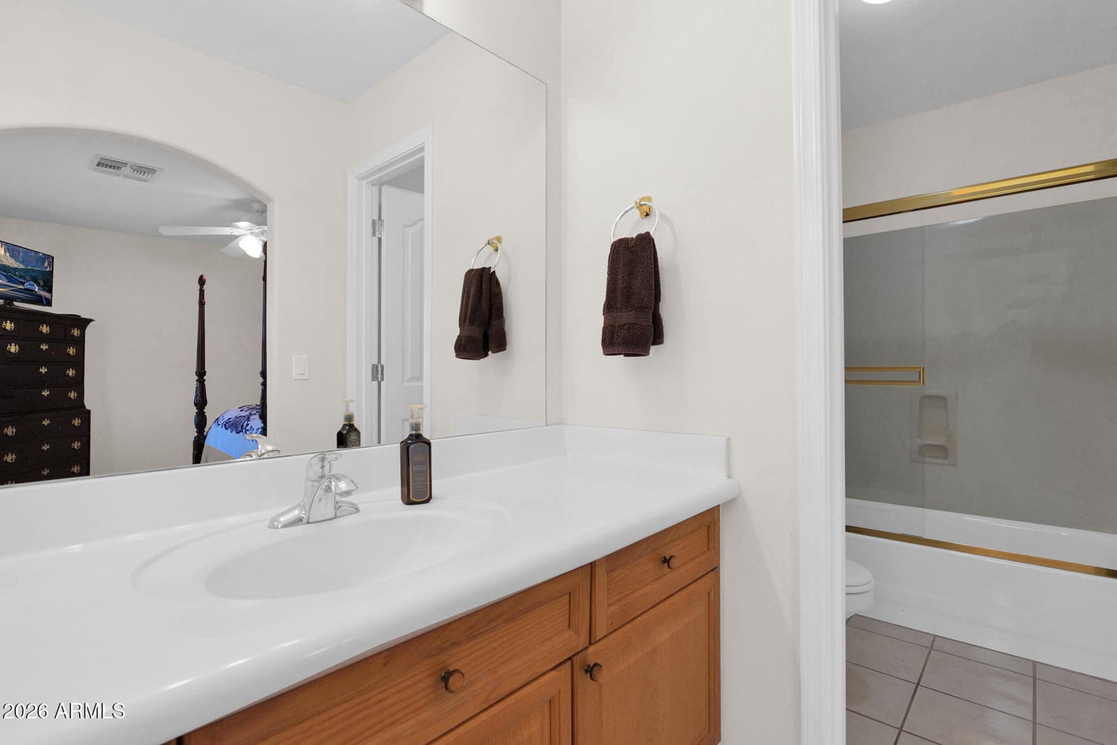 1126 N NASSAU Street, Mesa, AZ 85205 — photo 9 of 50