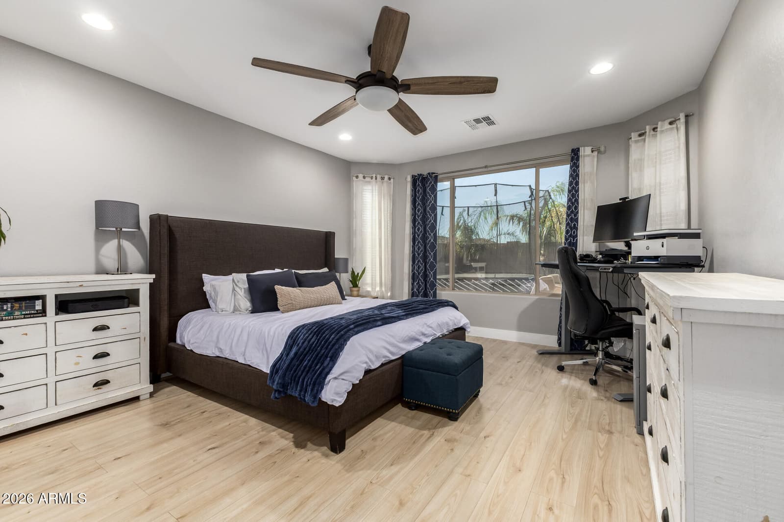 7057 W BAJADA Road, Peoria, AZ 85383 — photo 11 of 35