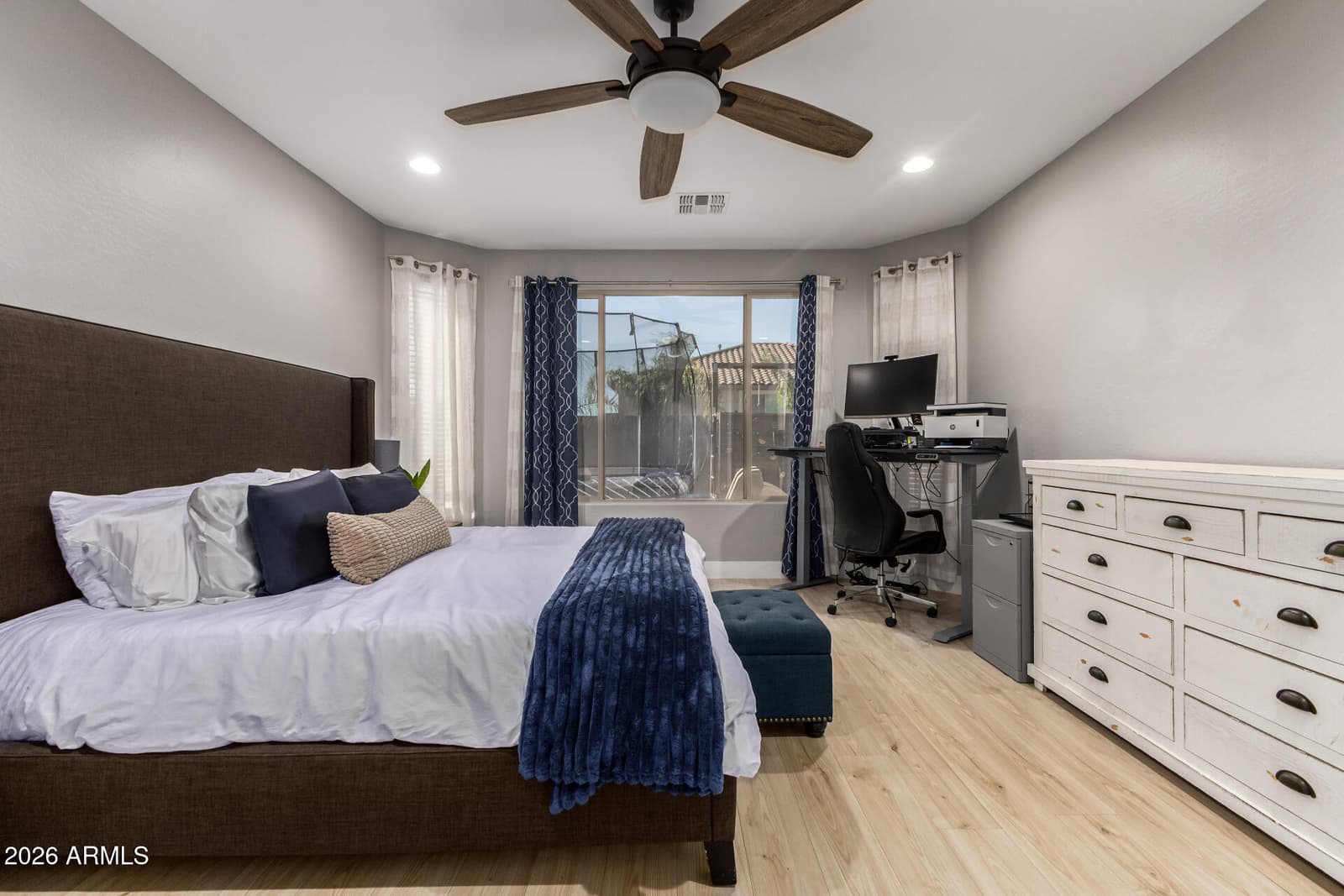 7057 W BAJADA Road, Peoria, AZ 85383 — photo 13 of 35