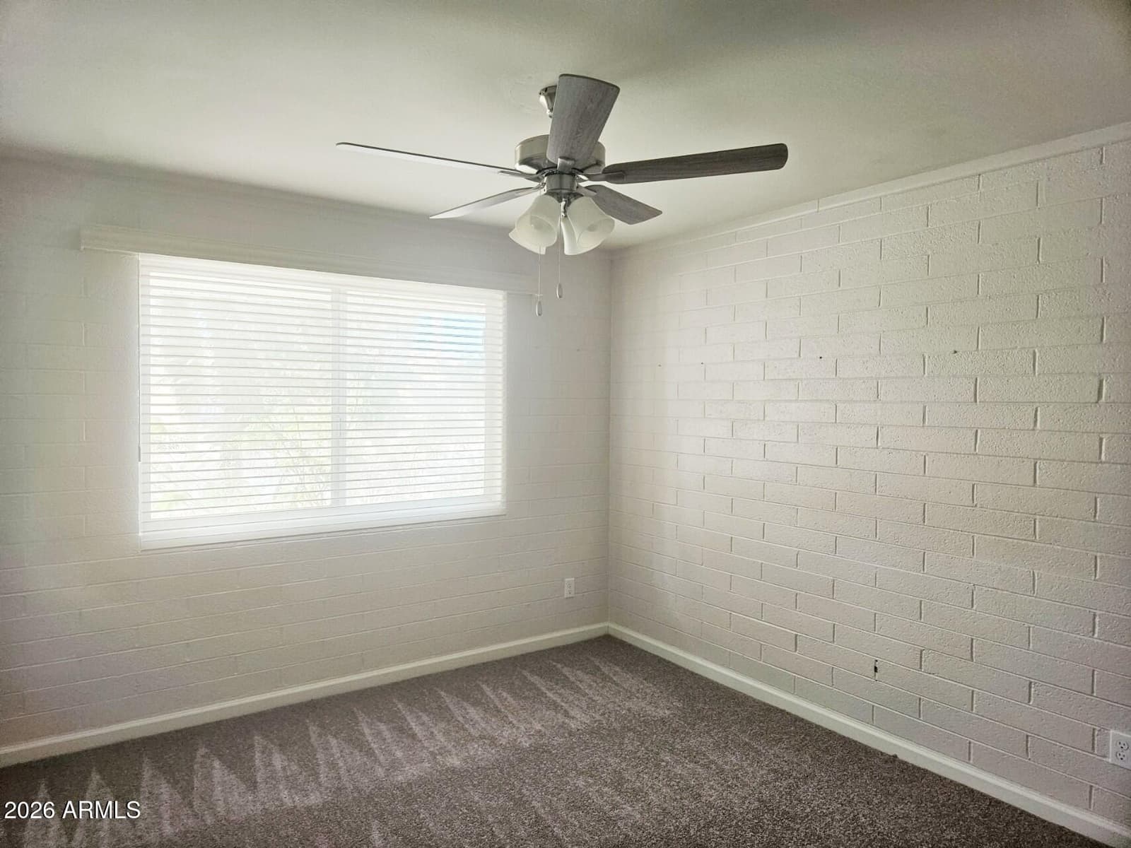10748 W HOPE Drive, Sun City, AZ 85351 — photo 10 of 18