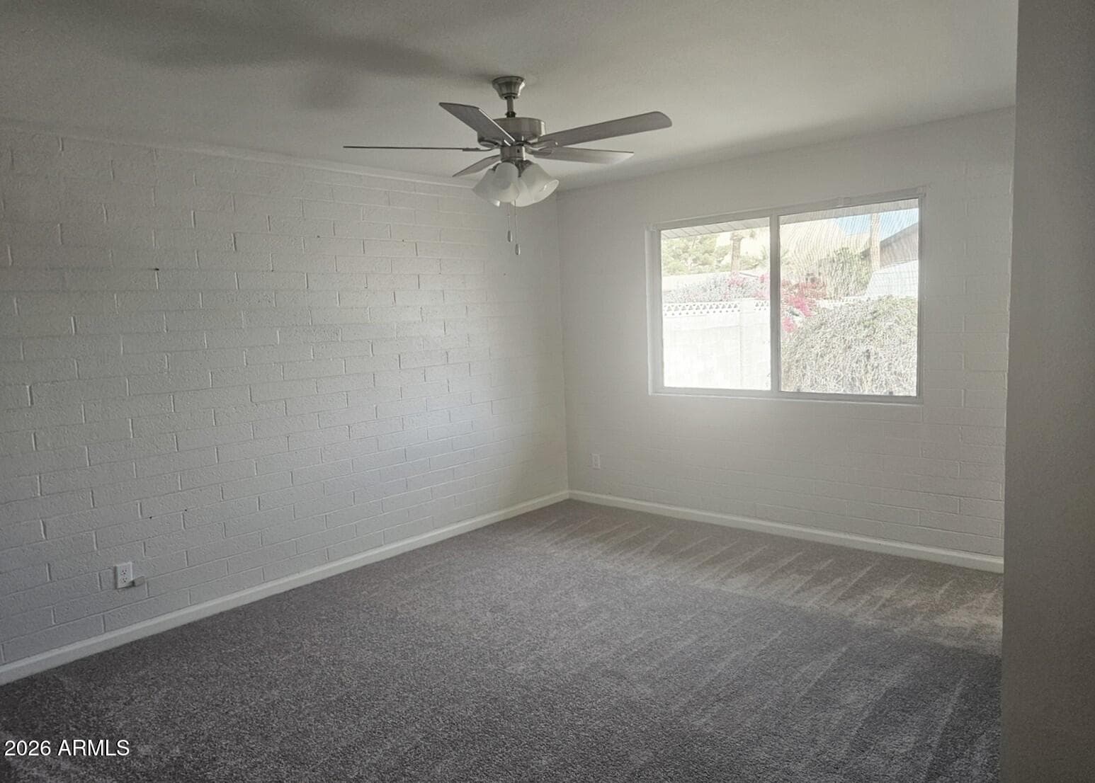 10748 W HOPE Drive, Sun City, AZ 85351 — photo 12 of 18