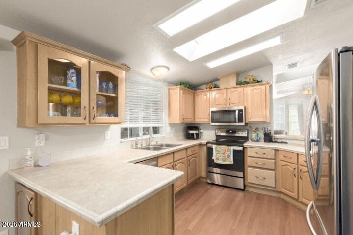 3301 S GOLDFIELD Road 4086, Apache Junction, AZ 85119 — photo 23 of 41