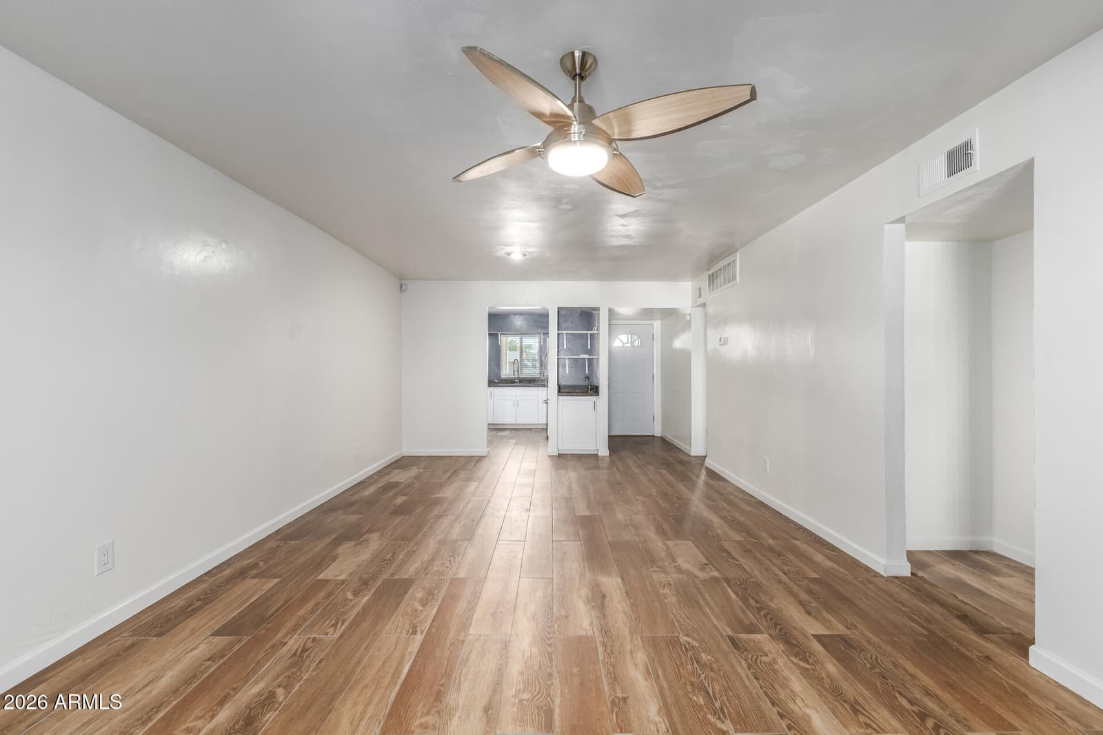 11026 N 28th Drive 41, Phoenix, AZ 85029 — photo 5 of 25