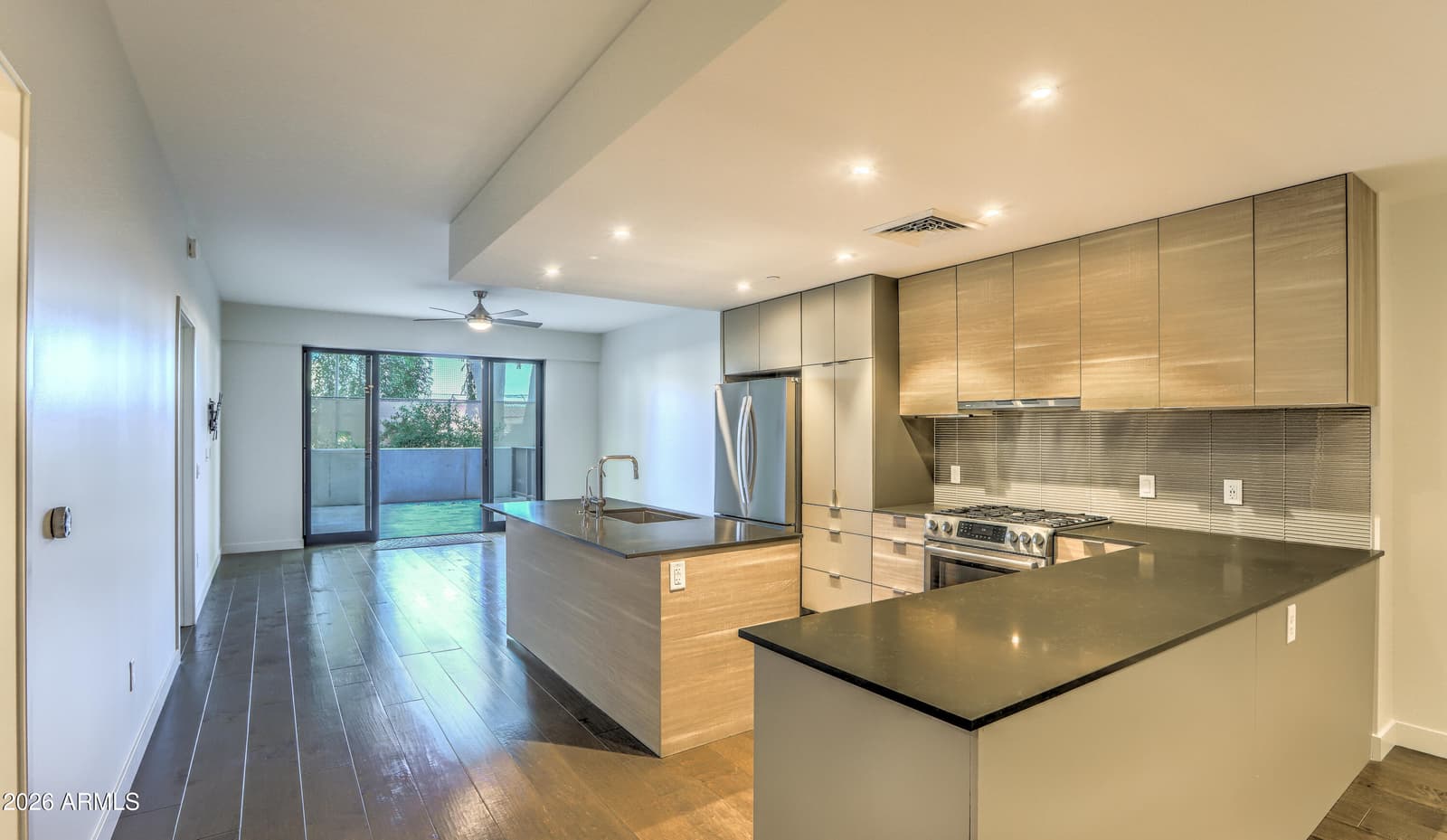2300 E CAMPBELL Avenue 121, Phoenix, AZ 85016 — photo 1 of 32