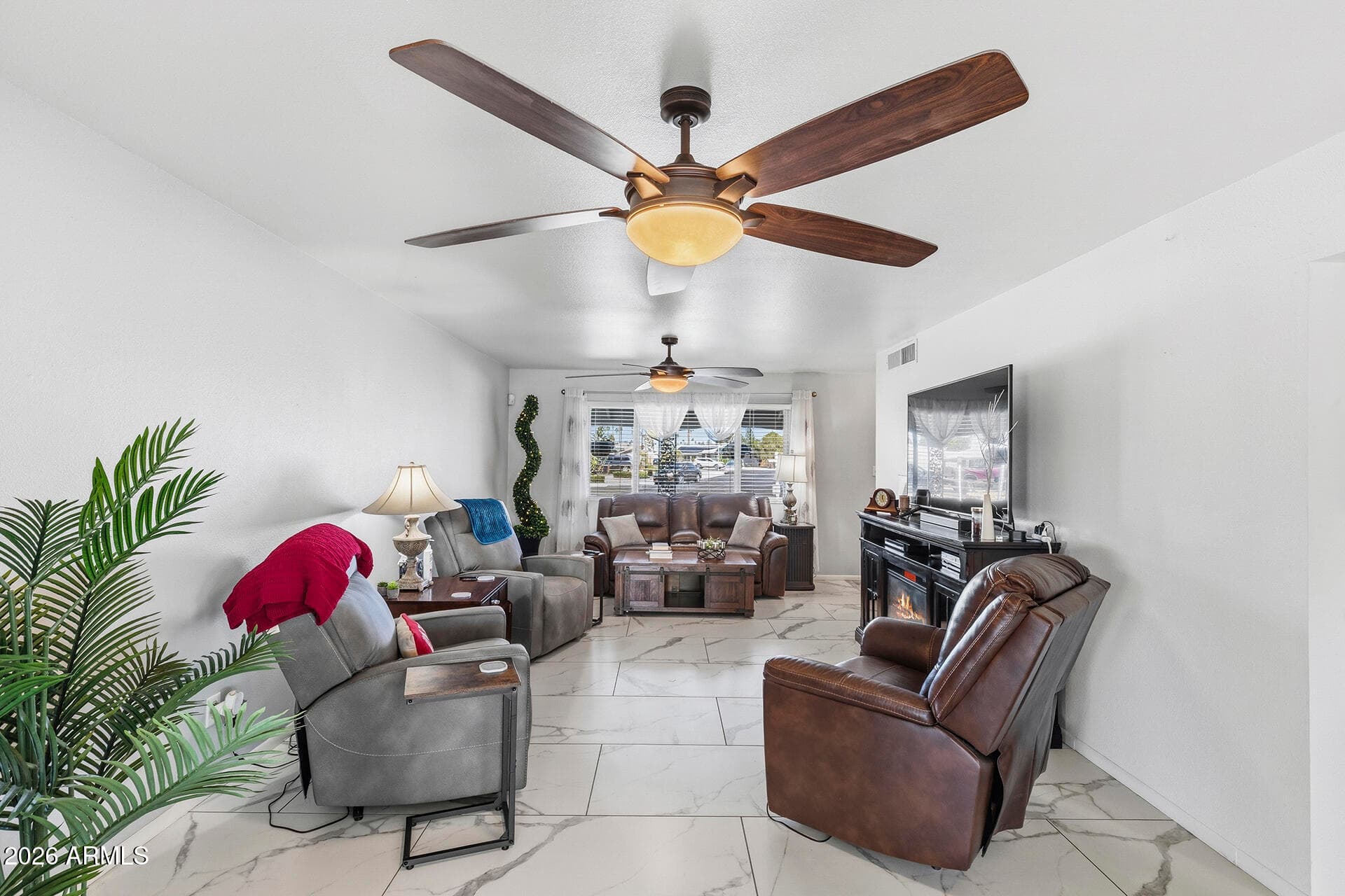 12801 N LAKE Drive, Sun City, AZ 85351 — photo 13 of 74