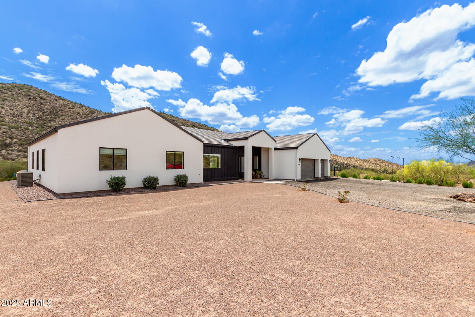 1809 E MARIOLA Way, Phoenix, AZ 85086 — photo 4 of 62