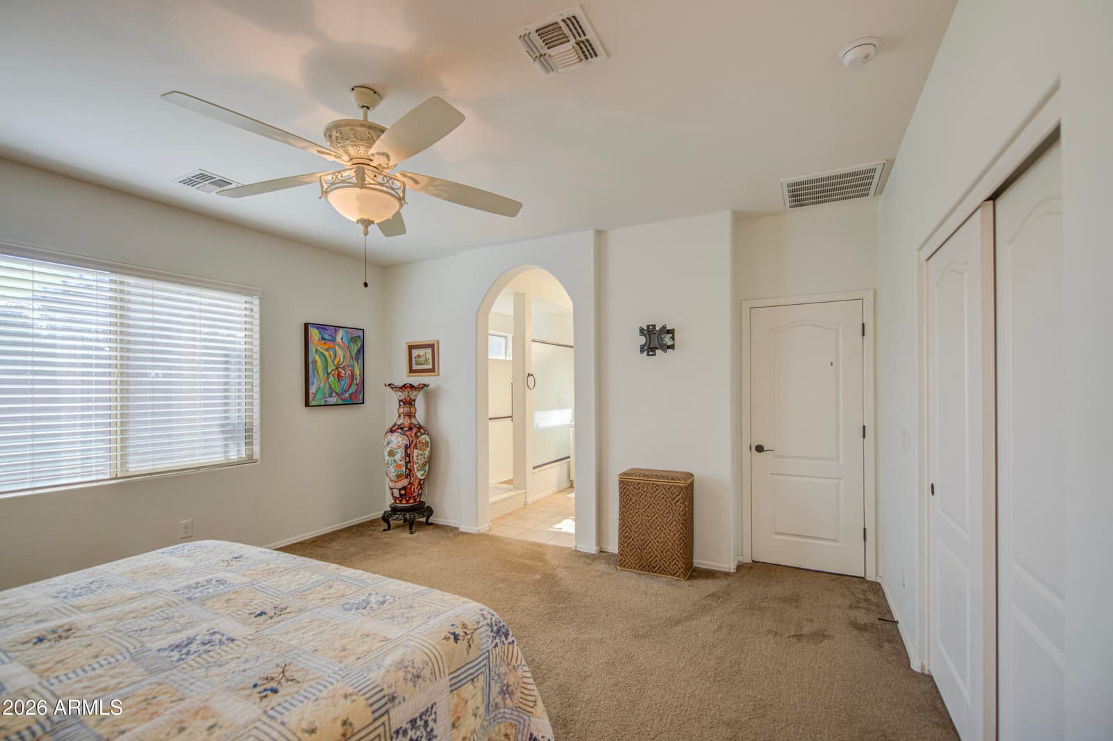 619 E Canyon Rock Road, San Tan Valley, AZ 85143 — photo 13 of 41