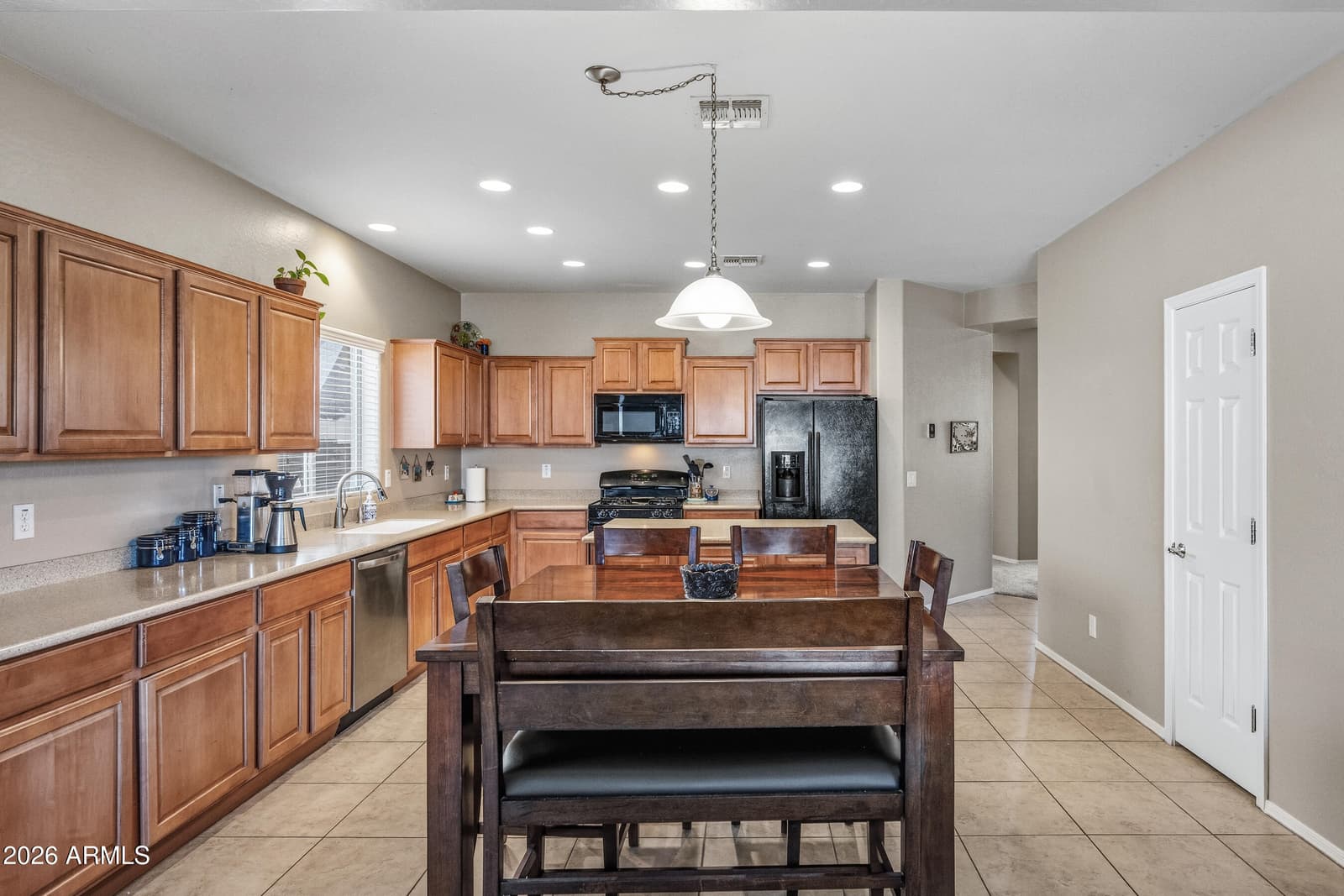 2346 N MONTICELLO Drive, Florence, AZ 85132 — photo 8 of 34
