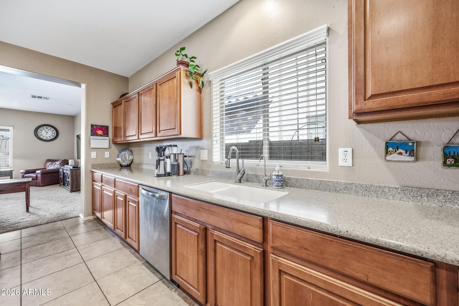 2346 N MONTICELLO Drive, Florence, AZ 85132 — photo 10 of 34