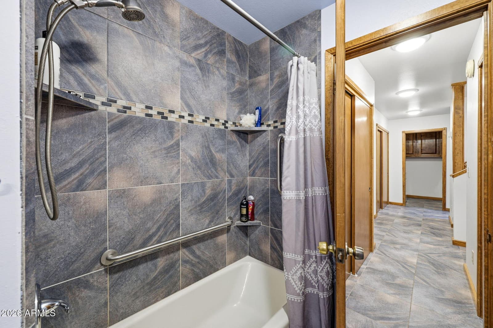 1041 E White Tail Drive, Show Low, AZ 85901 — photo 14 of 56