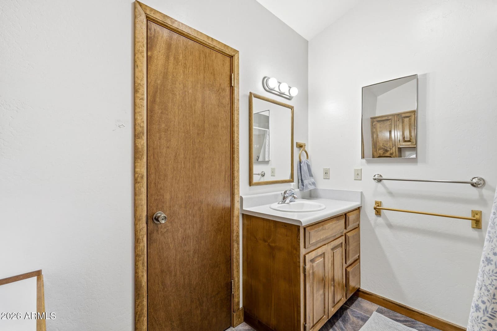 1041 E White Tail Drive, Show Low, AZ 85901 — photo 24 of 56