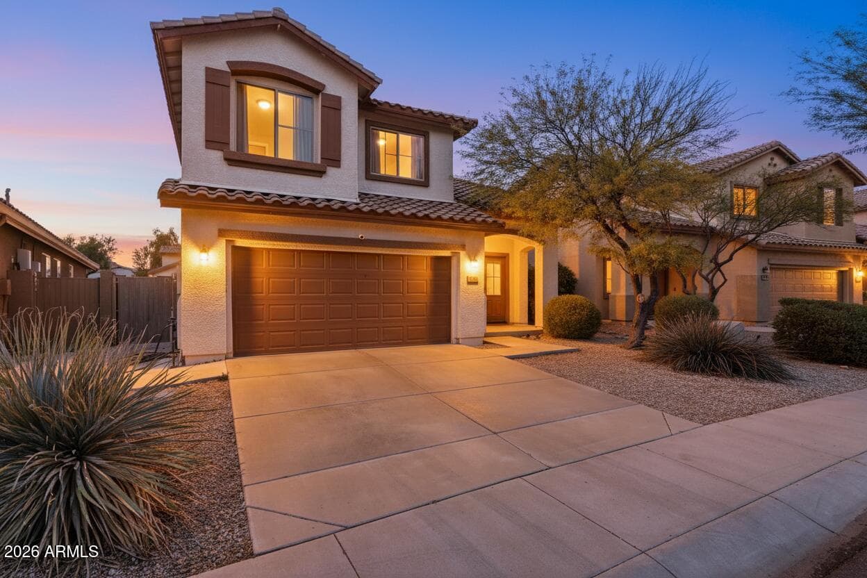 1724 W HEMINGWAY Lane, Anthem, AZ 85086 — photo 2 of 39