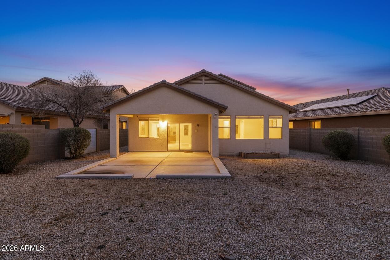 1724 W HEMINGWAY Lane, Anthem, AZ 85086 — photo 18 of 39