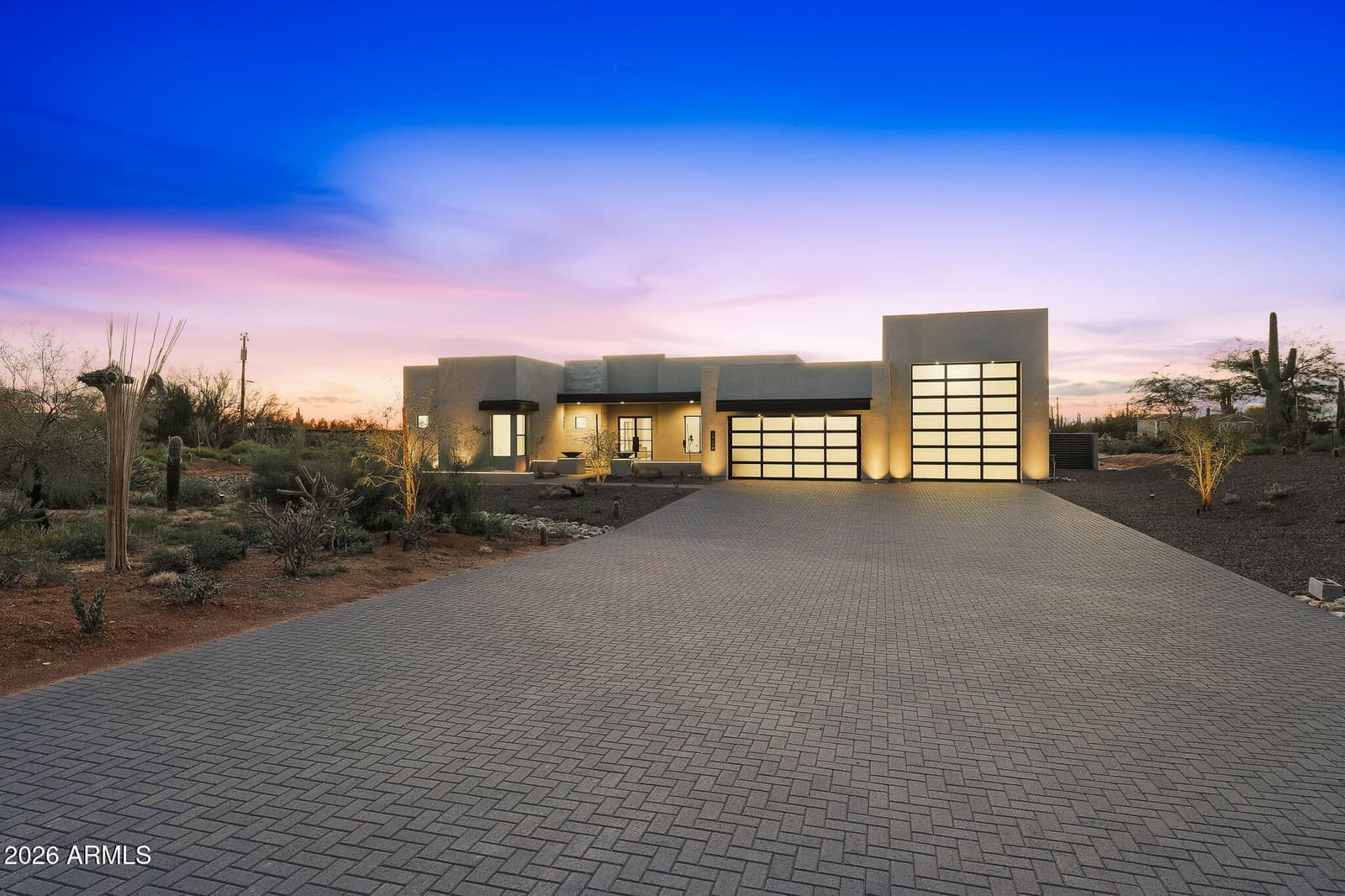 1632 W LAVITT Lane, Phoenix, AZ 85086 — photo 58 of 60
