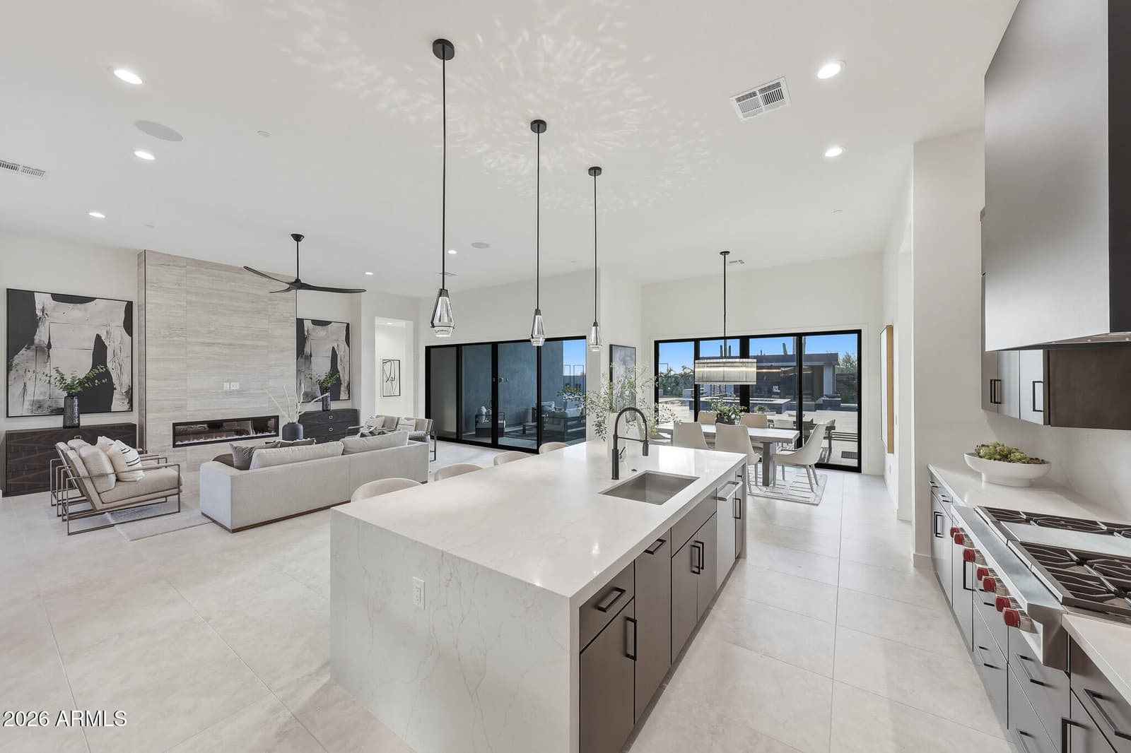 1632 W LAVITT Lane, Phoenix, AZ 85086 — photo 12 of 60