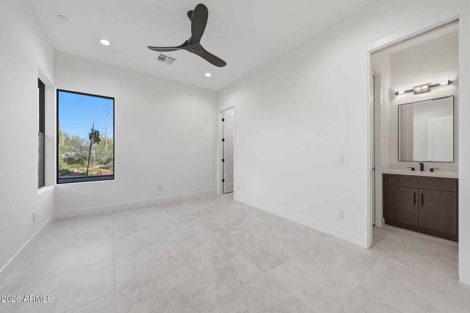 1632 W LAVITT Lane, Phoenix, AZ 85086 — photo 33 of 60