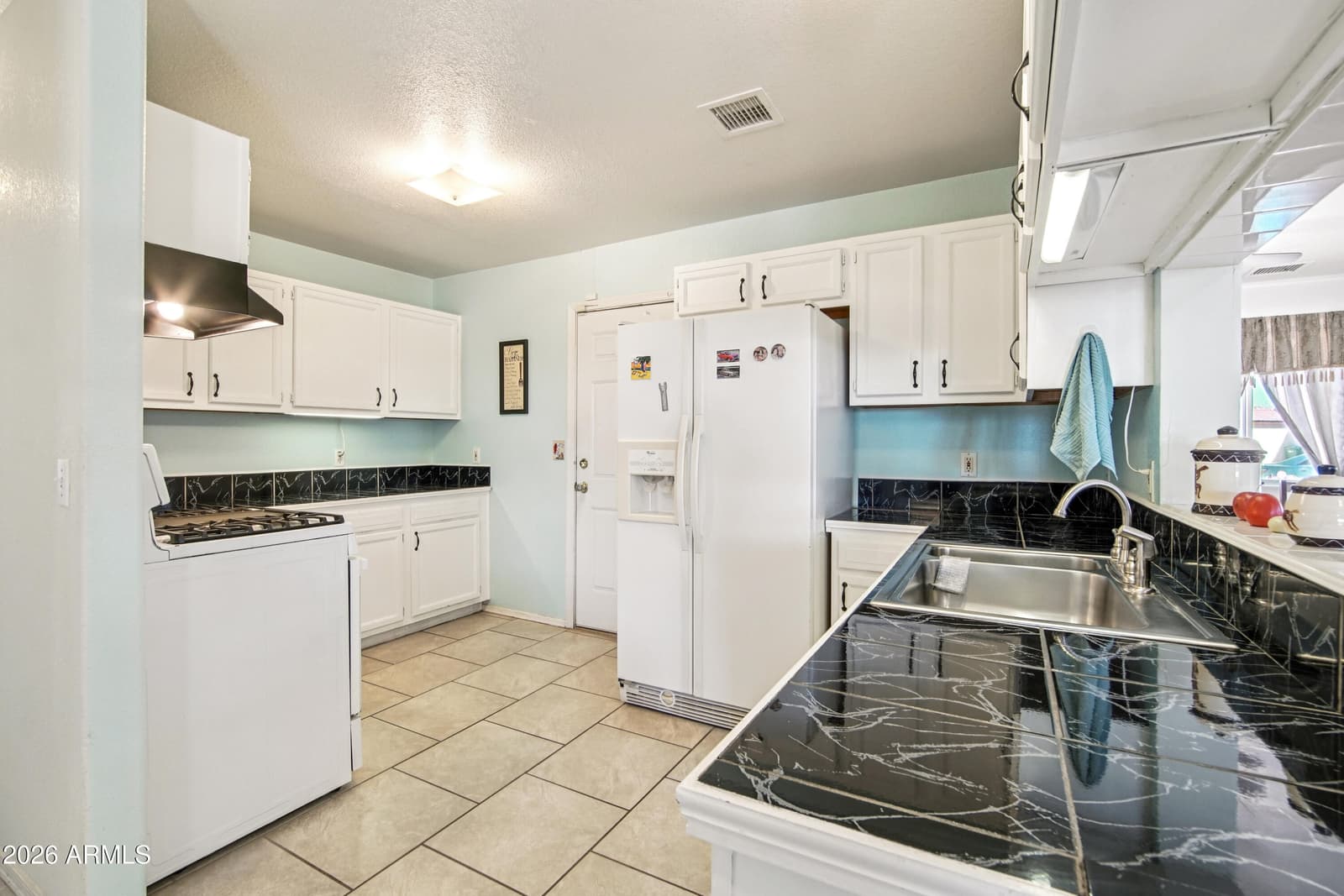 134 S ASH Lane, Eloy, AZ 85131 — photo 9 of 33