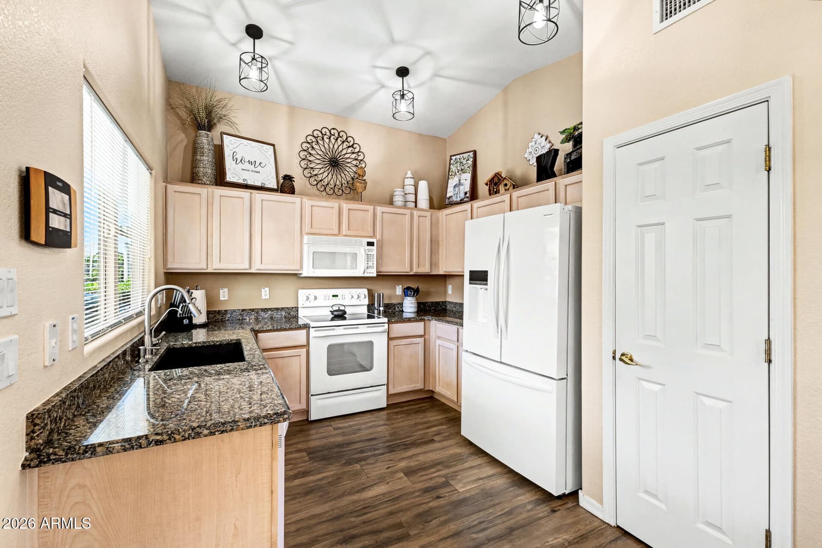 3609 E HAZELTINE Way, Chandler, AZ 85249 — photo 14 of 44