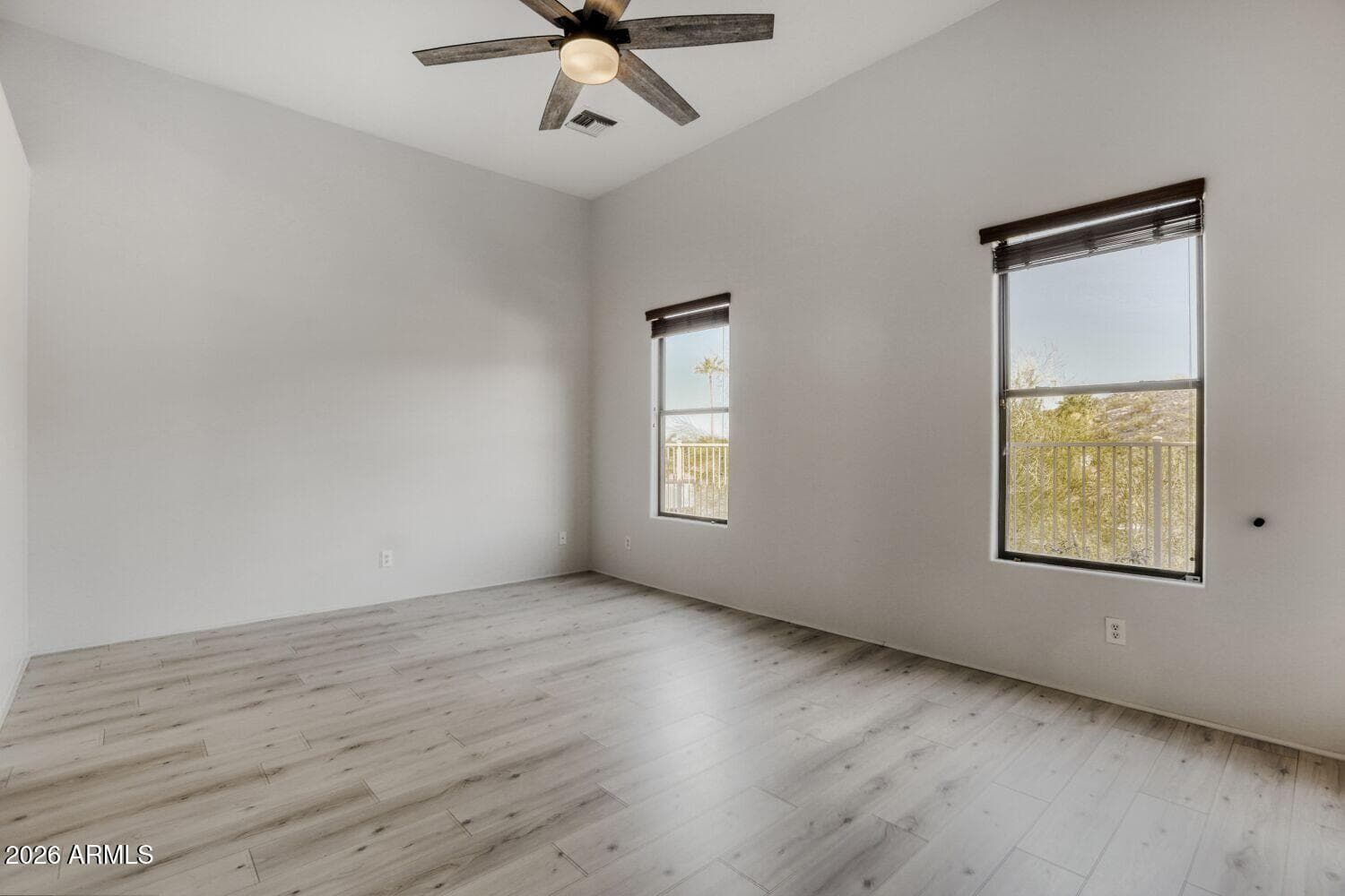 1642 W MANDALAY Lane, Phoenix, AZ 85023 — photo 26 of 42