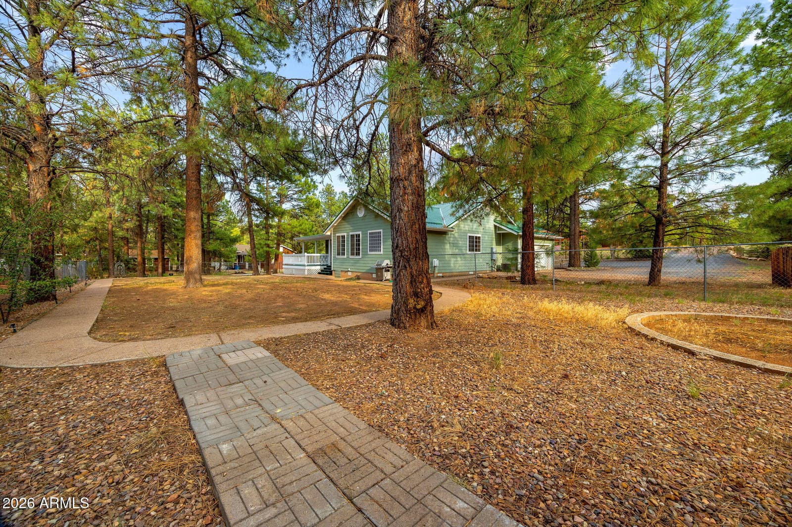 2236 Cross Country Road, Overgaard, AZ 85933 — photo 42 of 59