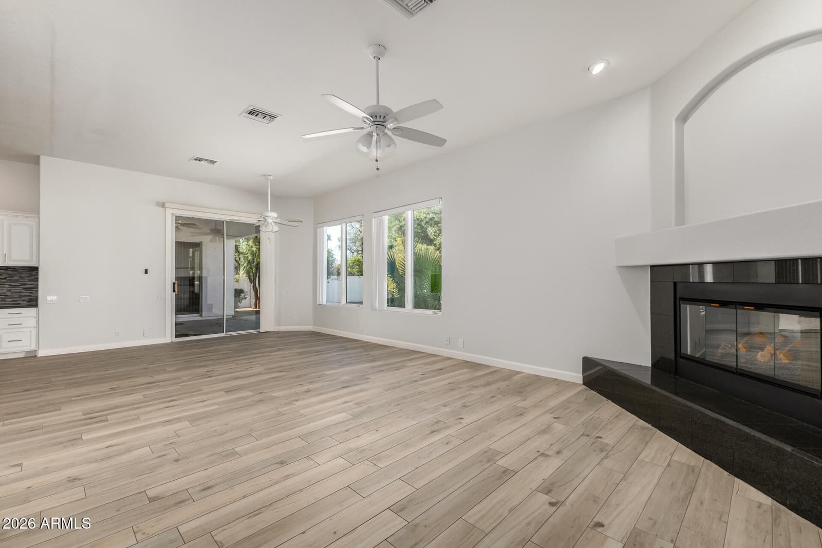 1912 E SCHOONER Court, Gilbert, AZ 85234 — photo 12 of 40