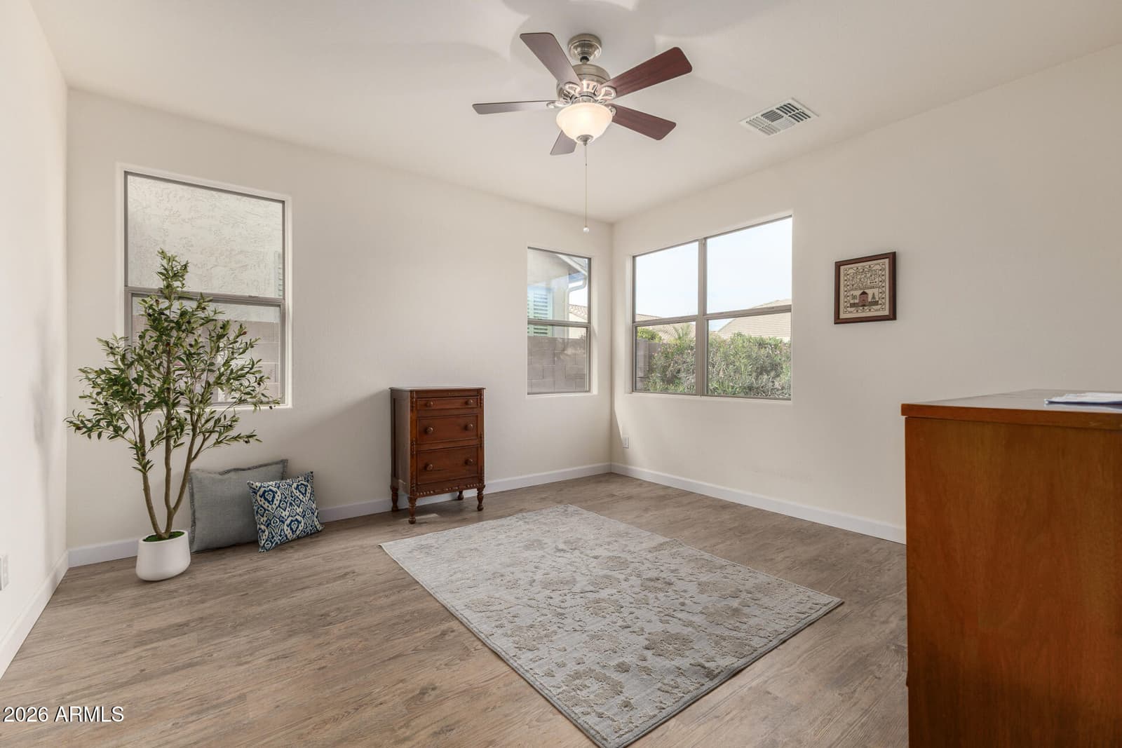 18186 W CONTINENTAL Parkway, Surprise, AZ 85374 — photo 6 of 28