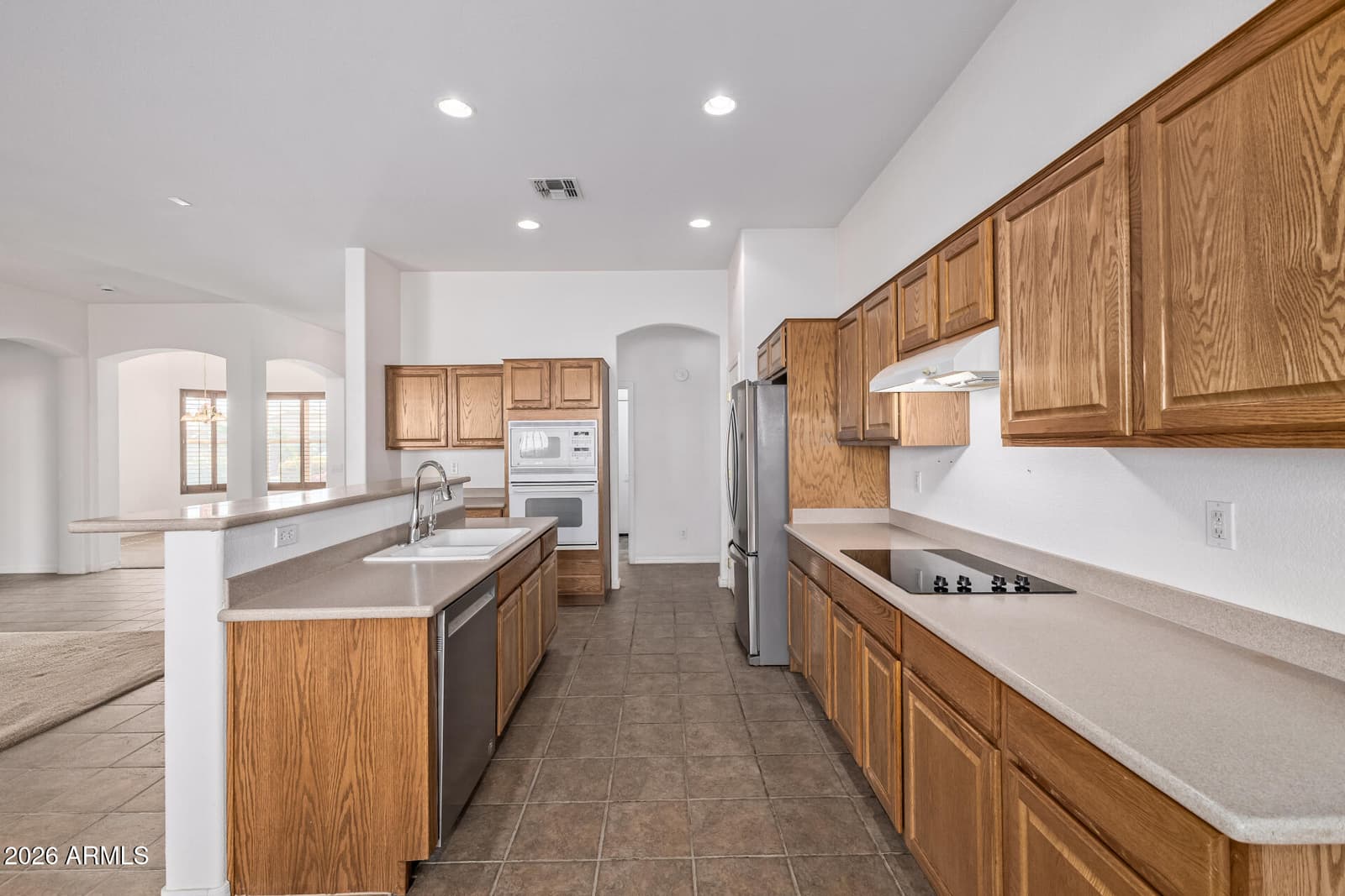 3462 E WESTCHESTER Drive, Chandler, AZ 85249 — photo 8 of 33