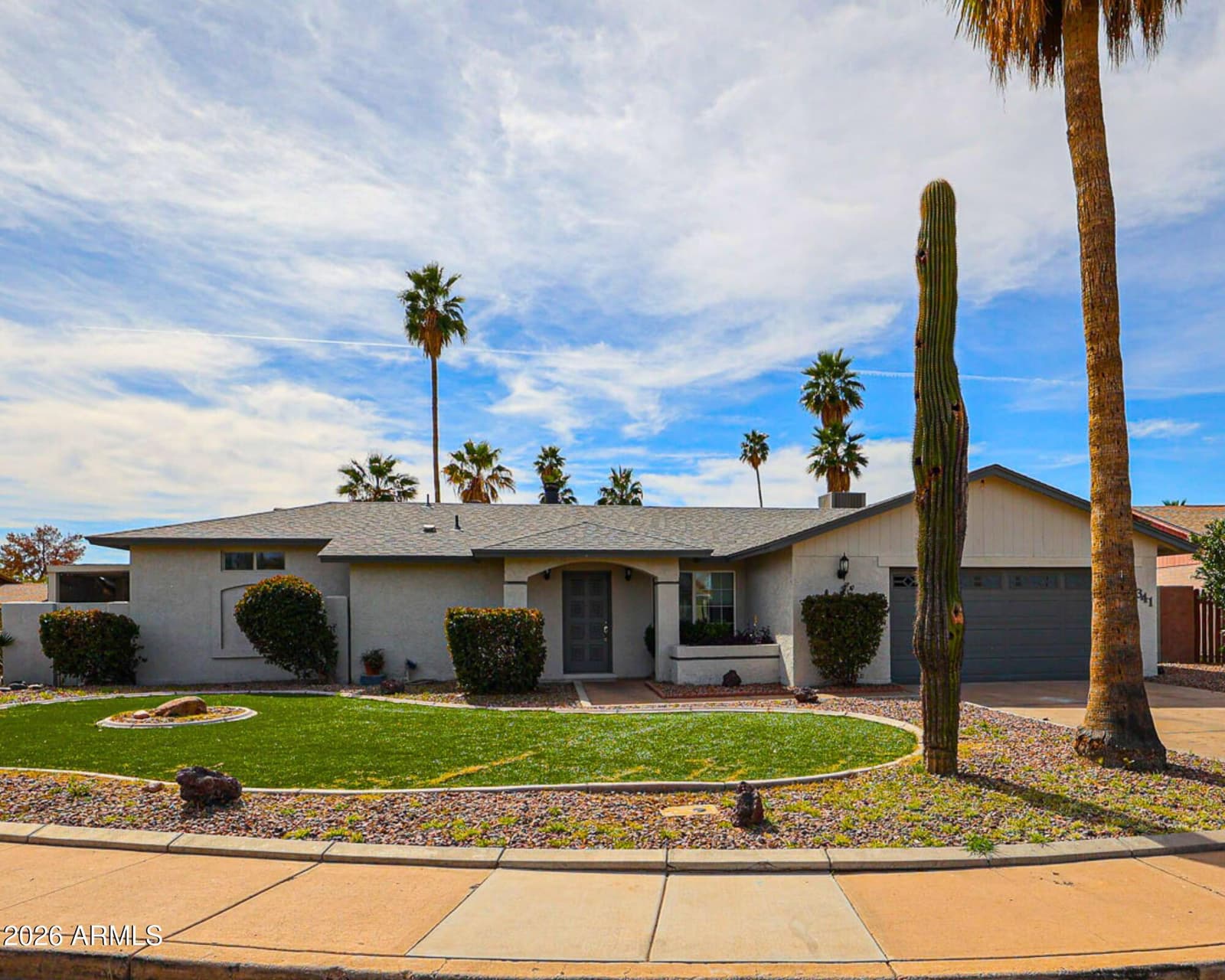 1341 E GARNET Circle, Mesa, AZ 85204 — photo 5 of 46