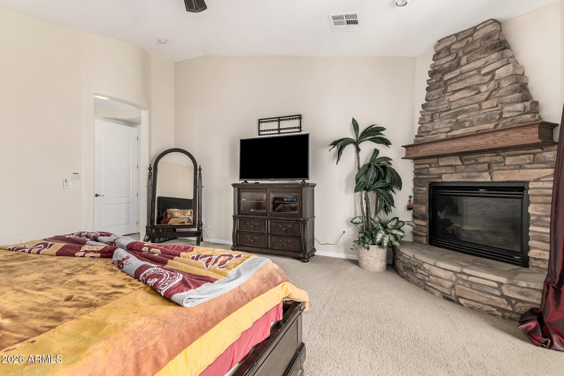 2288 E WISTERIA Drive, Chandler, AZ 85286 — photo 14 of 34