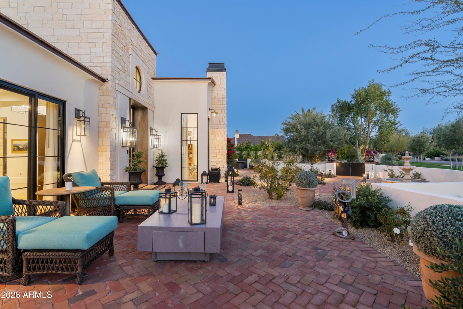 5432 E VIA DEL CIELO, Paradise Valley, AZ 85253 — photo 11 of 86