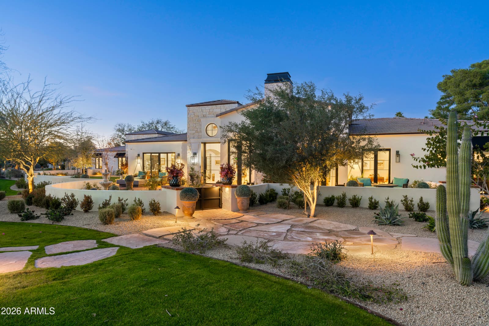 5432 E VIA DEL CIELO, Paradise Valley, AZ 85253 — photo 12 of 86