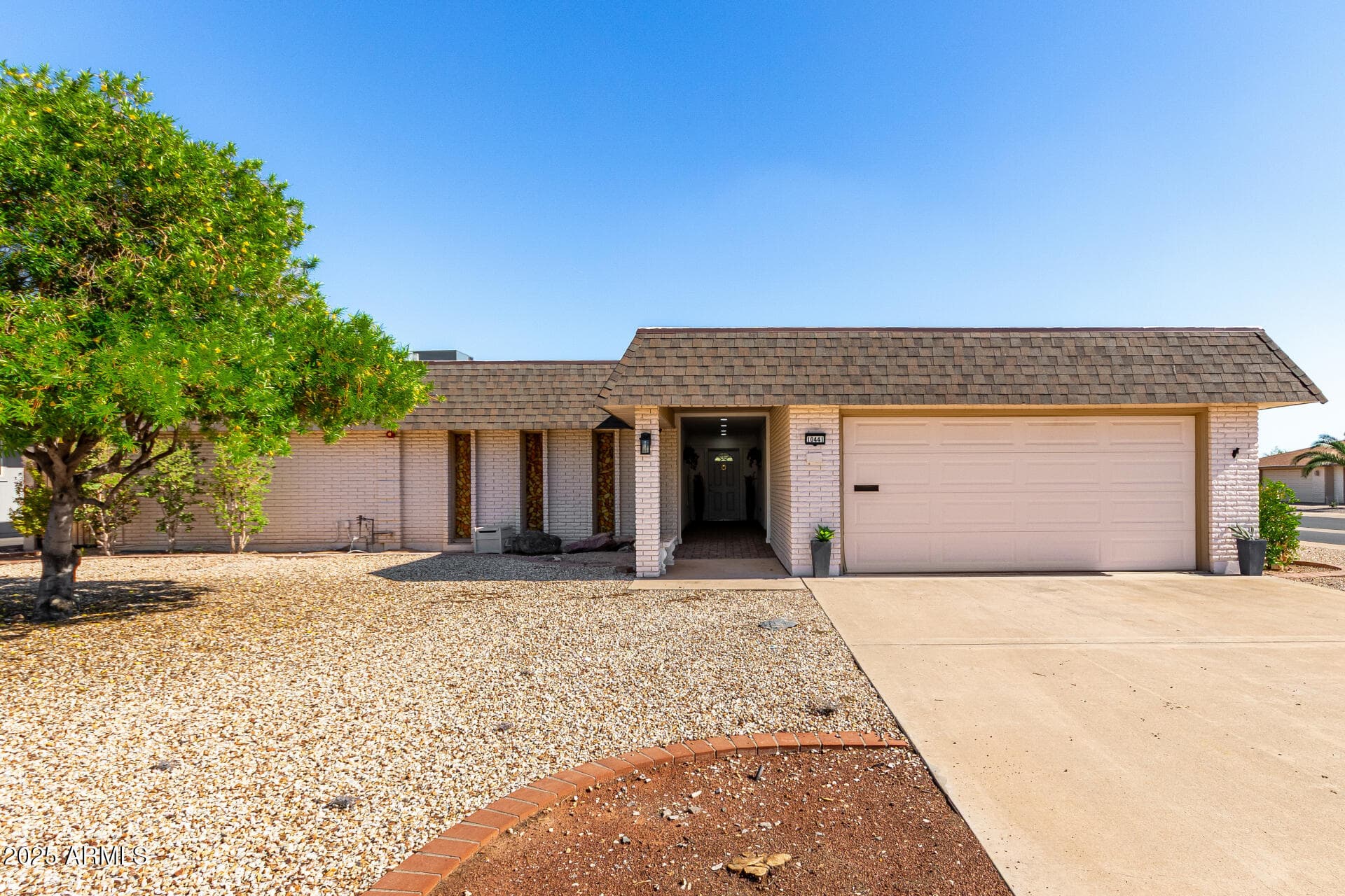 10441 W TWIN OAKS Drive, Sun City, AZ 85351 — photo 34 of 44