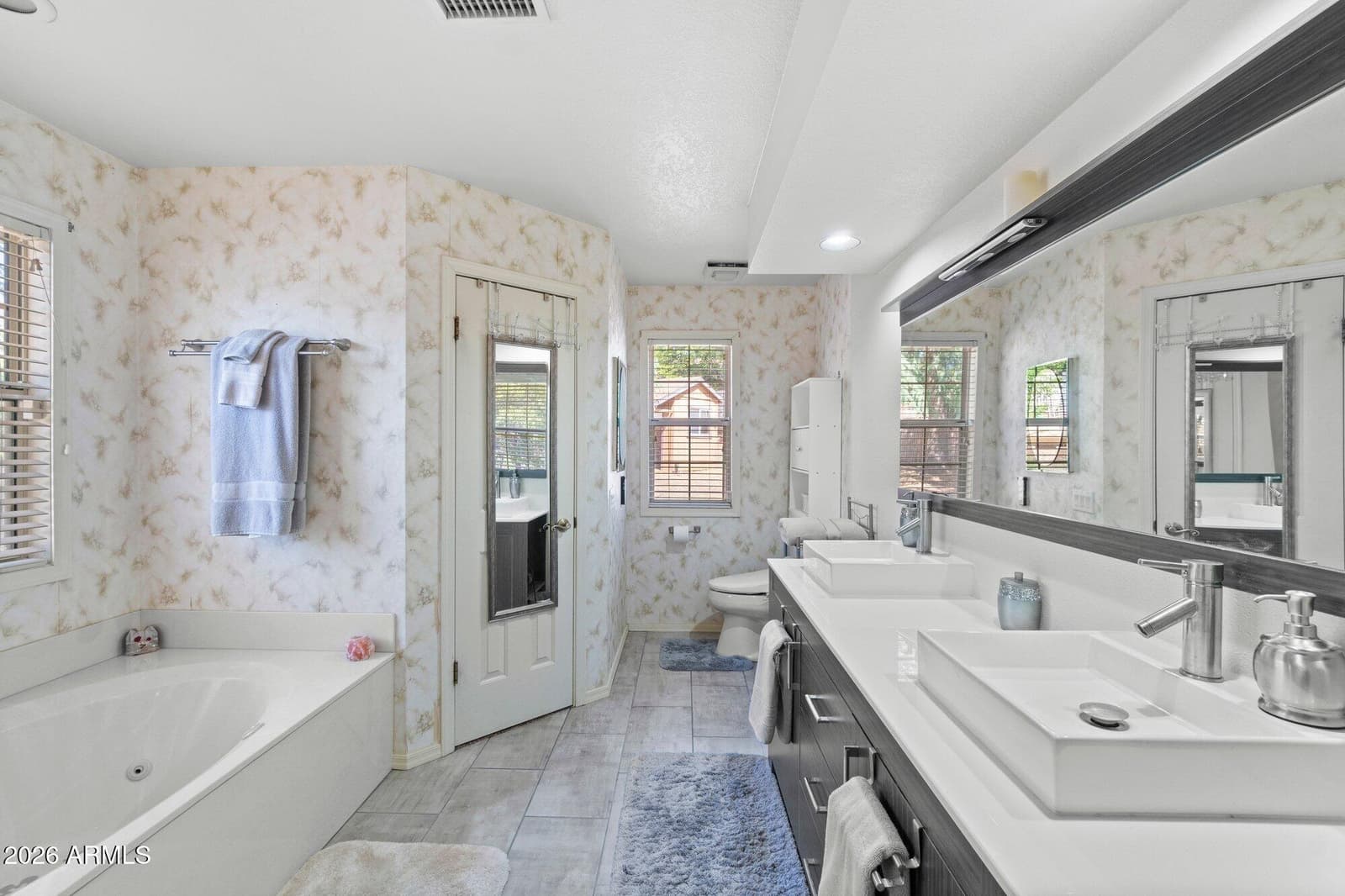 70 RIO VERDE Circle, Sedona, AZ 86351 — photo 14 of 27