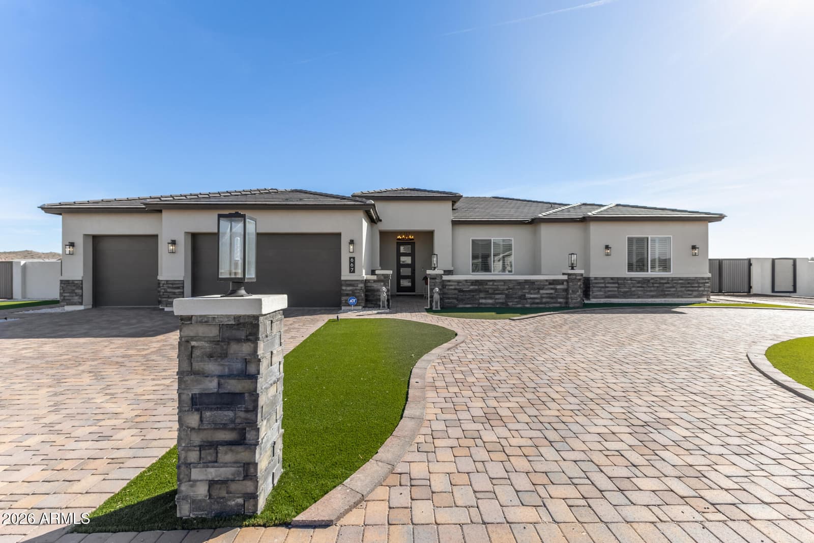 667 W PATRICK Place, San Tan Valley, AZ 85143 — photo 35 of 37