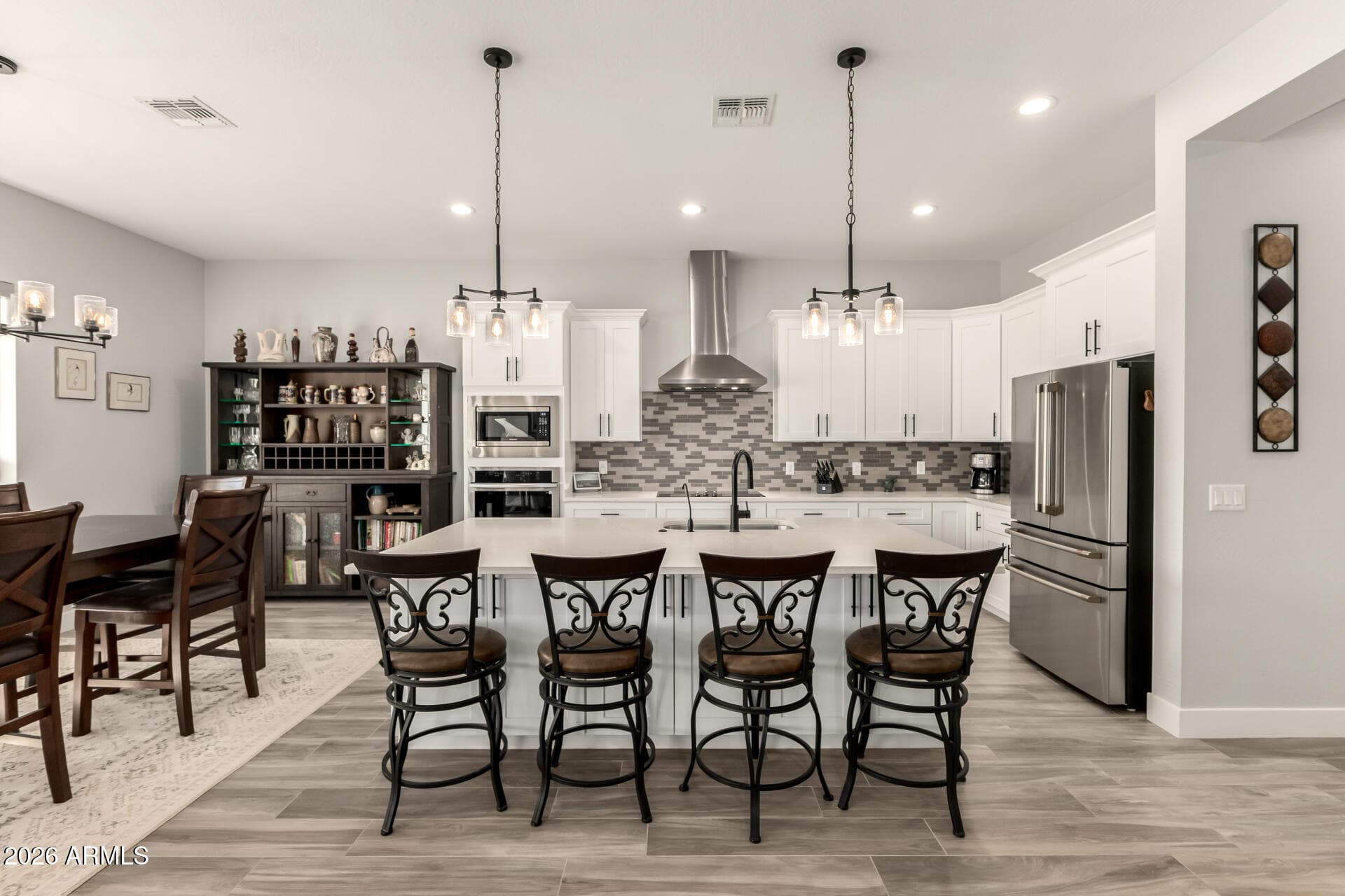 667 W PATRICK Place, San Tan Valley, AZ 85143 — photo 5 of 37