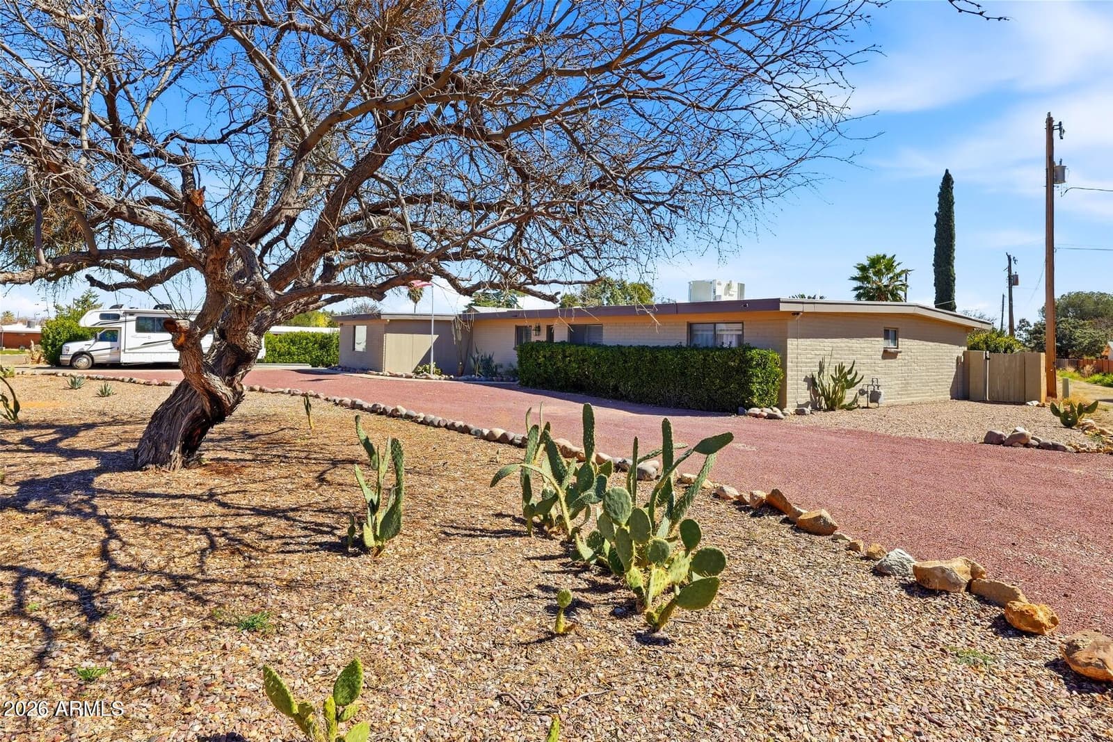 2816 Calle Parkway, Sierra Vista, AZ 85635 — photo 3 of 31