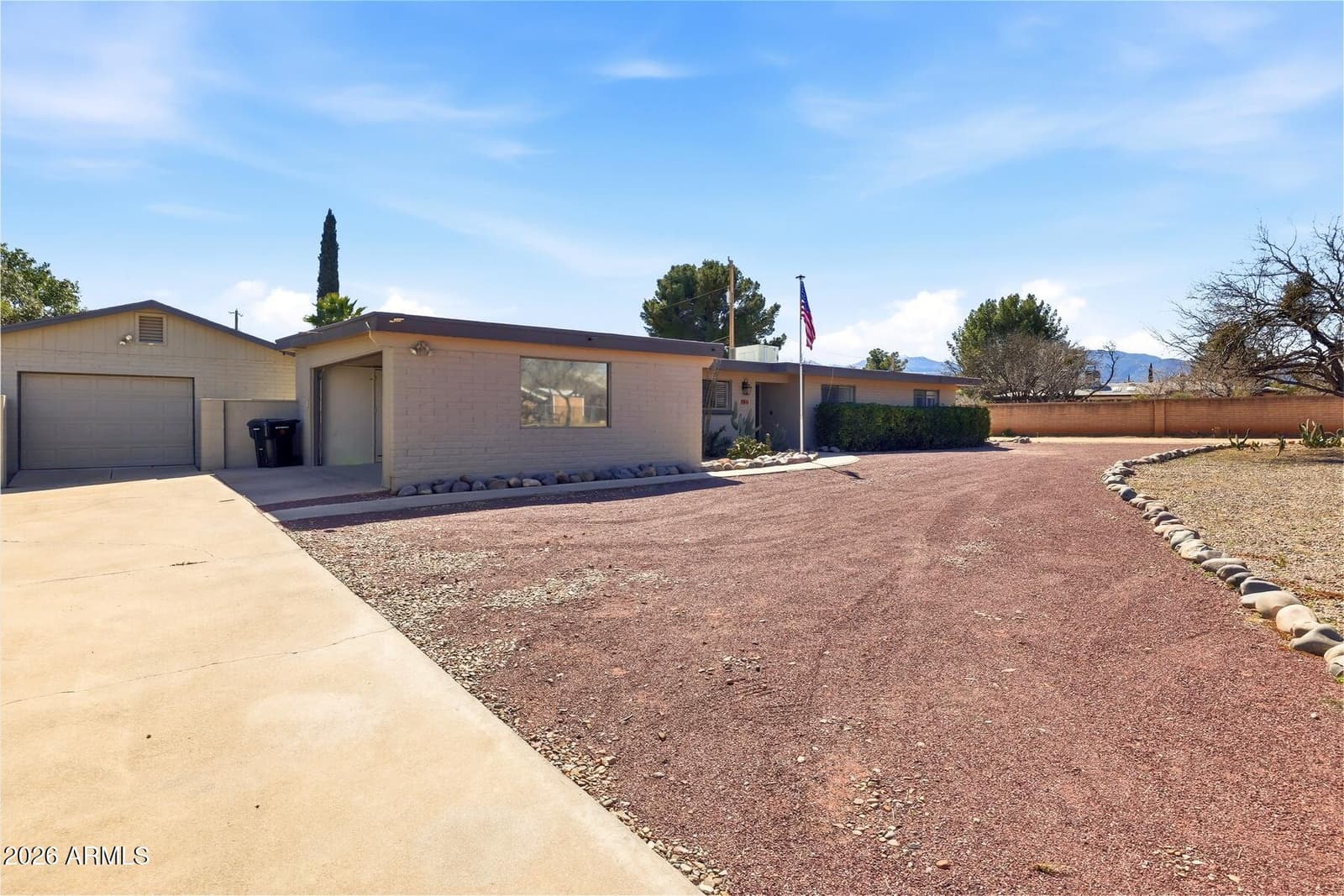 2816 Calle Parkway, Sierra Vista, AZ 85635 — photo 4 of 31