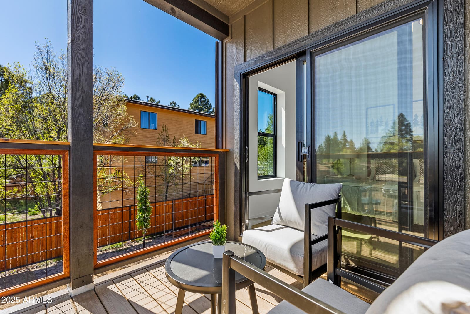 302 W OAK Avenue 2, Flagstaff, AZ 86001 — photo 15 of 44